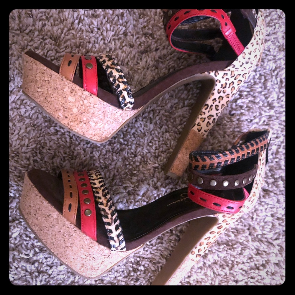 Jessica Simpson hills